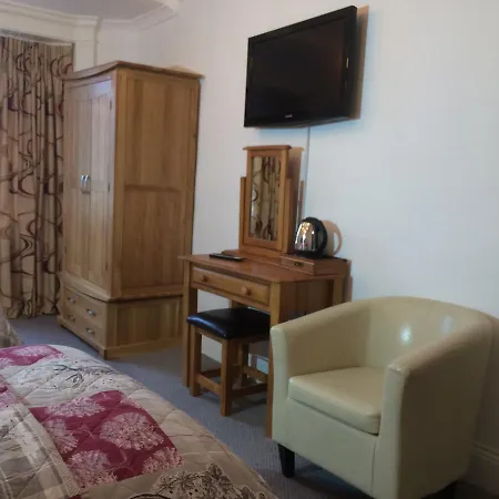 Bongate House 3*